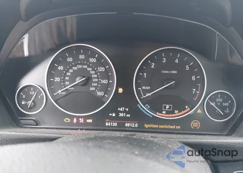 2017 BMW 320I xDrive z USA, uszkodzony, nr VIN WBA8E5G30HNU45349